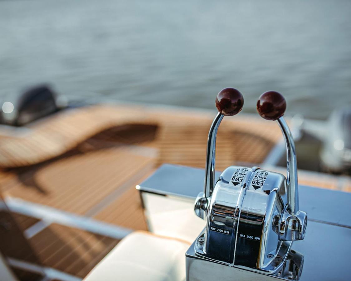 Hausboot Mit Traumlage In Luebeck-travemuende Lübeck